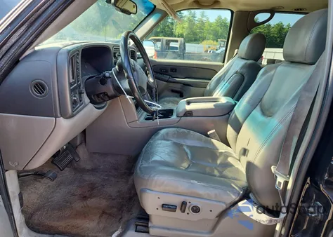 2003 Chevrolet Tahoe K1500 from USA, damaged, VIN 1GNEK13Z43R101873